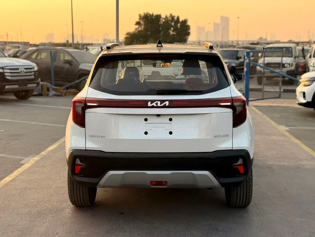 واردات Kia Seltos 2025 از دبی — منطقه آزاد کیش و قشم — خودرو Kia — تصویر 3