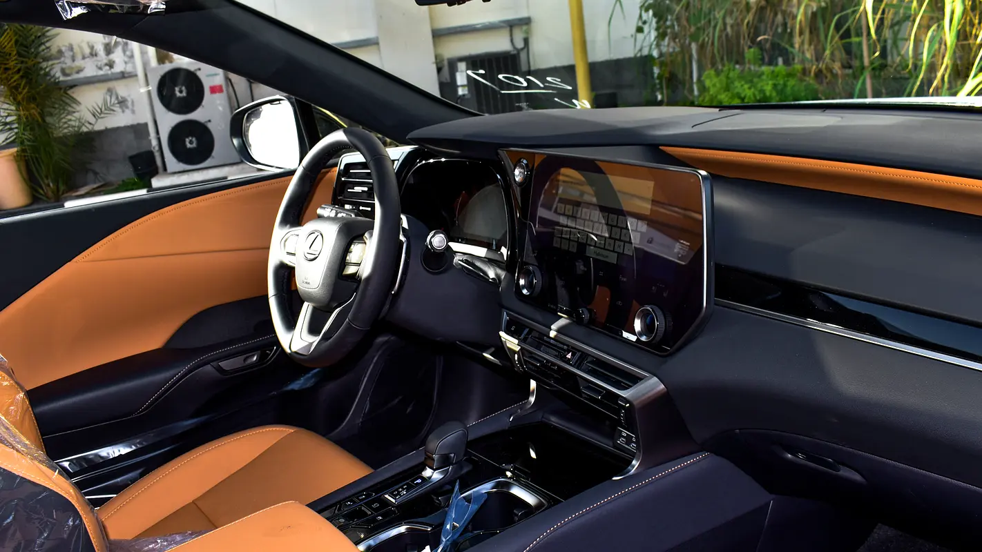 واردات Lexus RX Series 2026 از دبی — منطقه آزاد کیش و قشم — خودرو Lexus — تصویر 10
