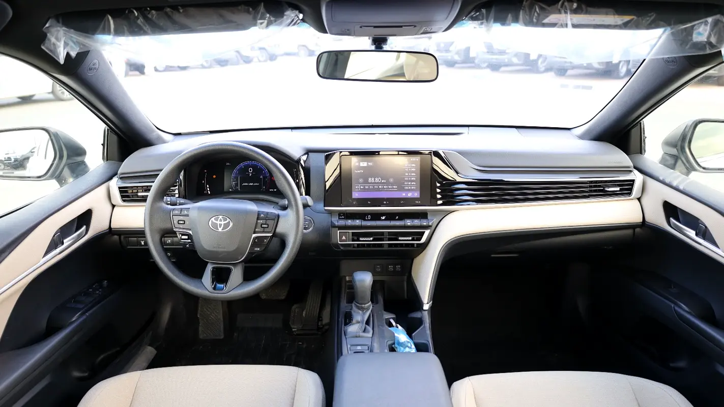 واردات Toyota Camry 2025 از دبی — منطقه آزاد کیش و قشم — خودرو Toyota — تصویر 17