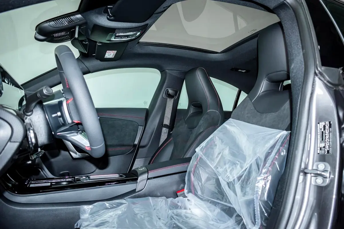 واردات Mercedes-Benz CLA Class 2025 از دبی — منطقه آزاد کیش و قشم — خودرو Mercedes-Benz — تصویر 8
