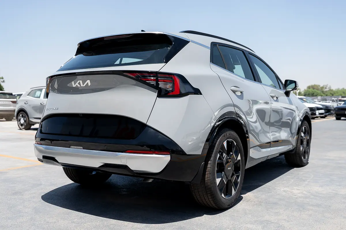 واردات Kia Sportage 2026 از دبی — منطقه آزاد کیش و قشم — خودرو Kia — تصویر 17