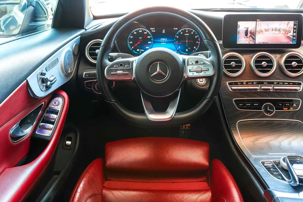واردات Mercedes-Benz C Class 2019 از دبی — منطقه آزاد کیش و قشم — خودرو Mercedes-Benz — تصویر 12