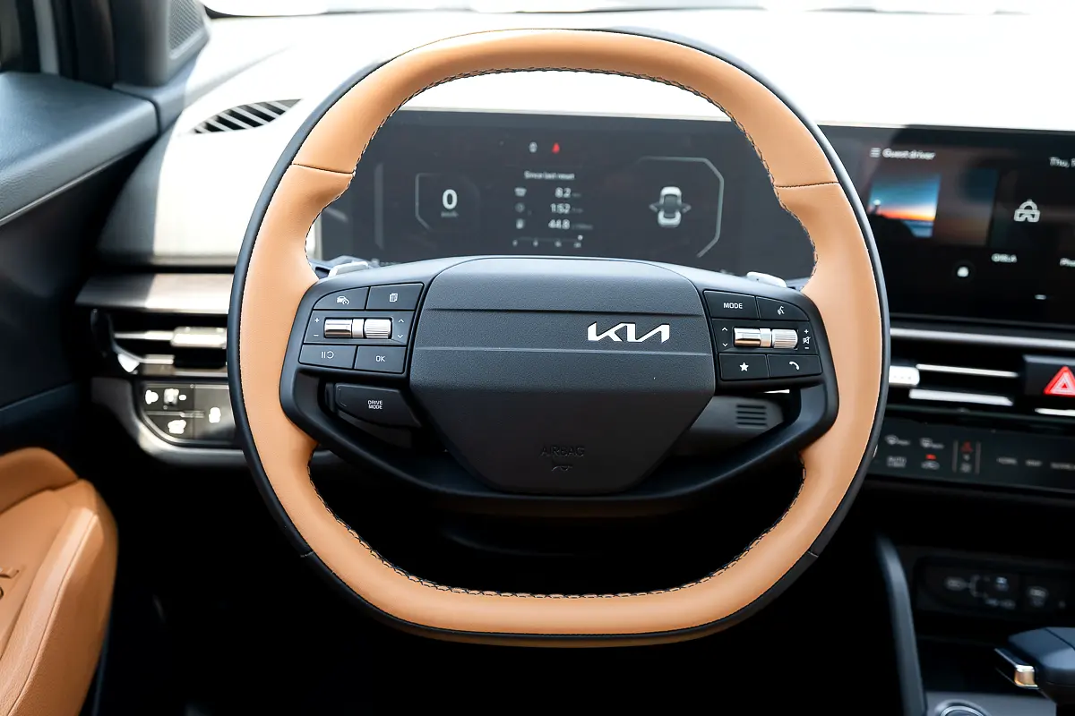 واردات Kia Sportage 2026 از دبی — منطقه آزاد کیش و قشم — خودرو Kia — تصویر 9