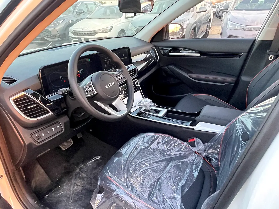 واردات Kia Seltos 2025 از دبی — منطقه آزاد کیش و قشم — خودرو Kia — تصویر 12