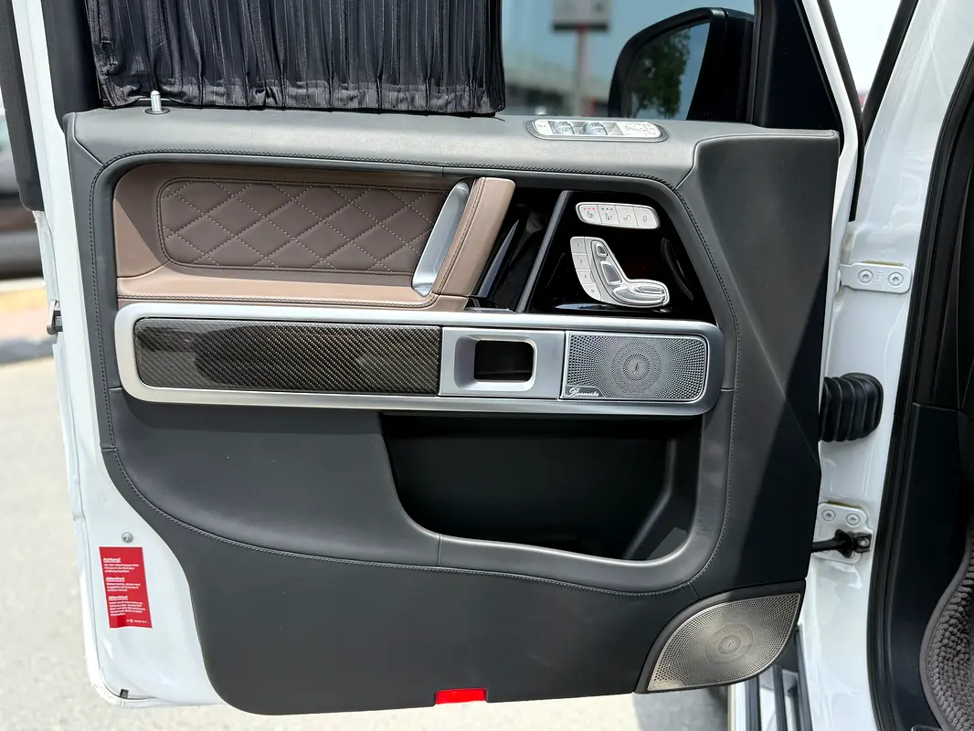 واردات Mercedes-Benz G Class 2024 از دبی — منطقه آزاد کیش و قشم — خودرو Mercedes-Benz — تصویر 10