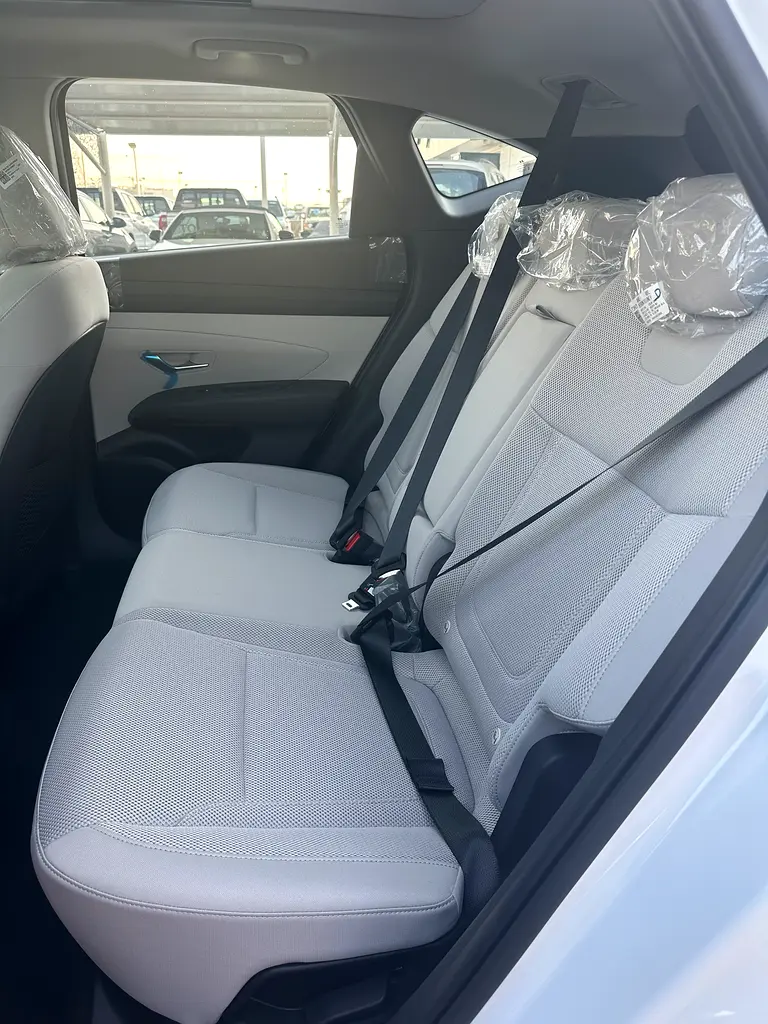 واردات Hyundai Tucson 2025 از دبی — منطقه آزاد کیش و قشم — خودرو Hyundai — تصویر 9