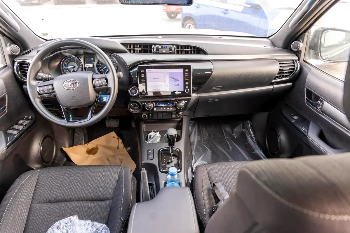 واردات Toyota Hilux 2026 از دبی — منطقه آزاد کیش و قشم — خودرو Toyota — تصویر 10