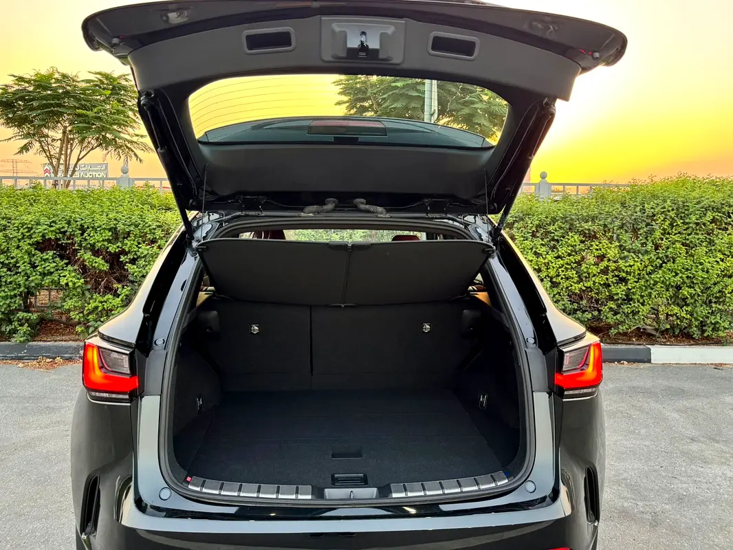 واردات Lexus NX Series 2026 از دبی — منطقه آزاد کیش و قشم — خودرو Lexus — تصویر 6