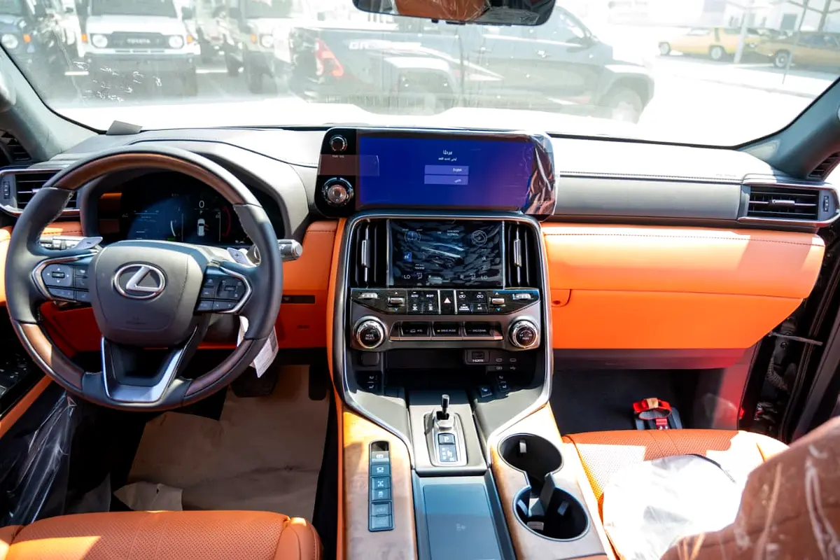 واردات Lexus LX Series 2026 از دبی — منطقه آزاد کیش و قشم — خودرو Lexus — تصویر 5