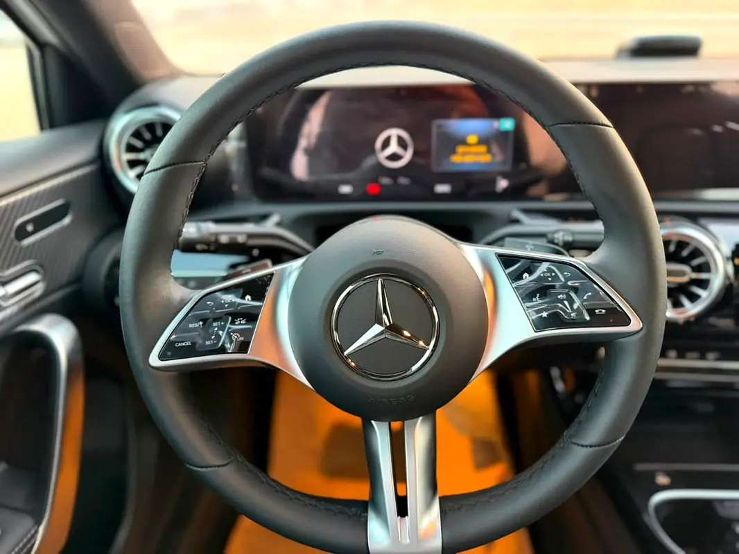 واردات Mercedes-Benz A Class 2026 از دبی — منطقه آزاد کیش و قشم — خودرو Mercedes-Benz — تصویر 15