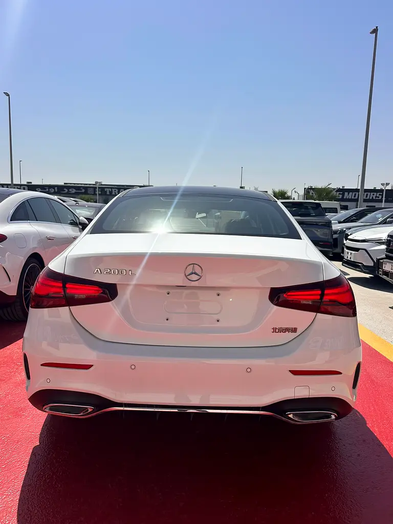 واردات Mercedes-Benz A Class 2025 از دبی — منطقه آزاد کیش و قشم — خودرو Mercedes-Benz — تصویر 6