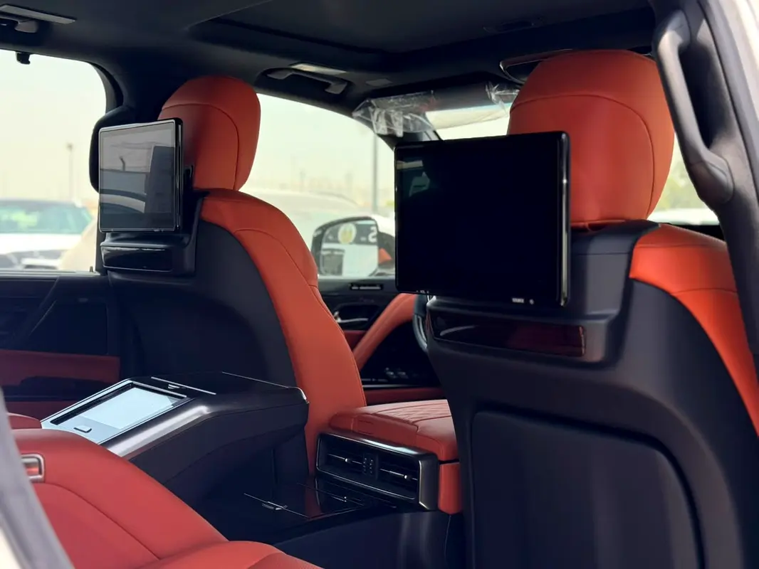 واردات Lexus LX Series 2026 از دبی — منطقه آزاد کیش و قشم — خودرو Lexus — تصویر 18