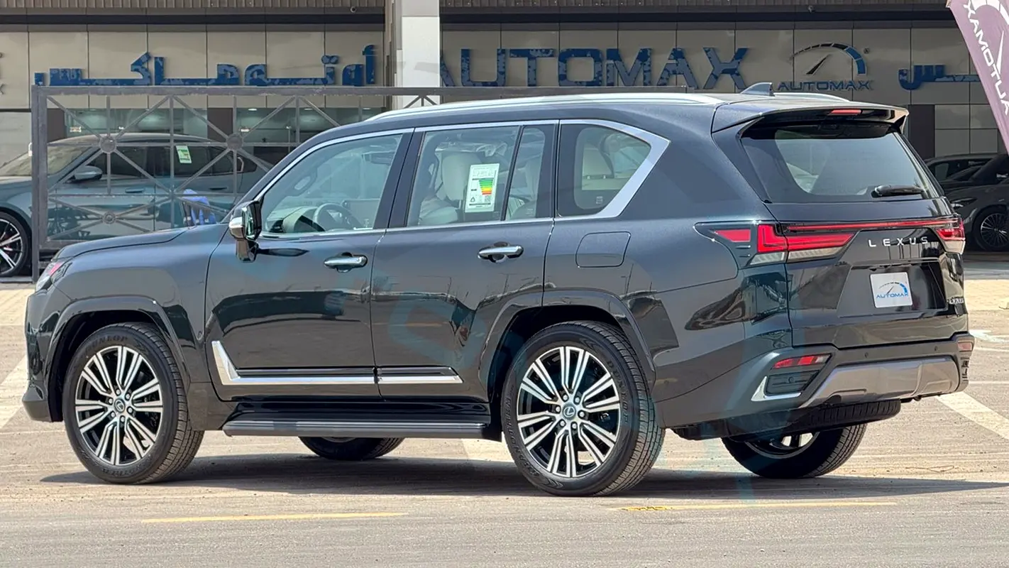 واردات Lexus LX Series 2026 از دبی — منطقه آزاد کیش و قشم — خودرو Lexus — تصویر 4