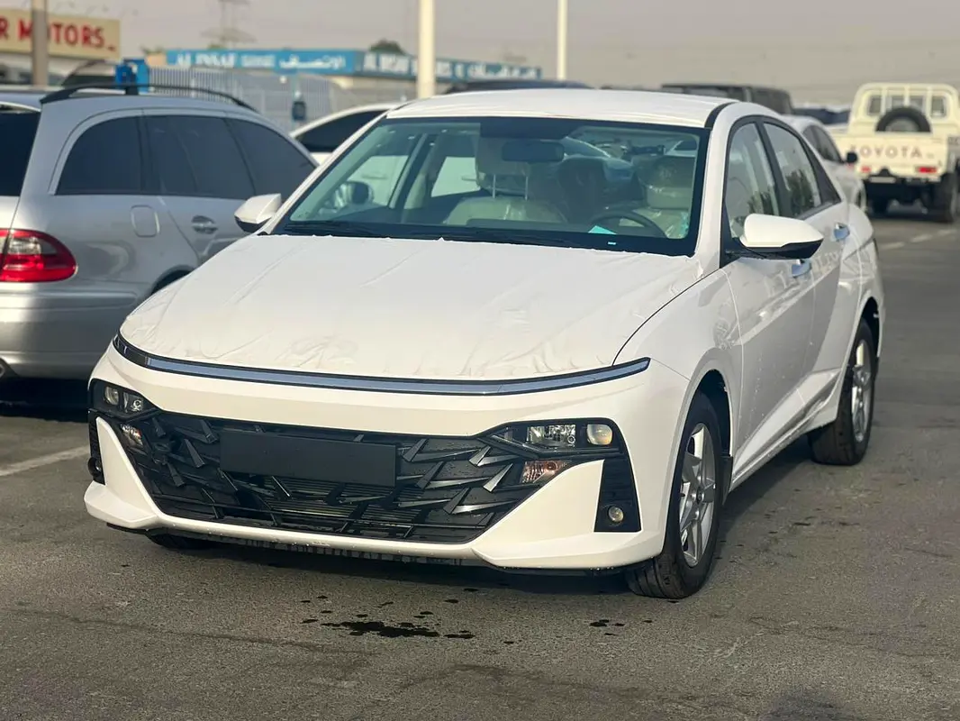 واردات Hyundai Accent 2026 از دبی — منطقه آزاد کیش و قشم — خودرو Hyundai — تصویر 3