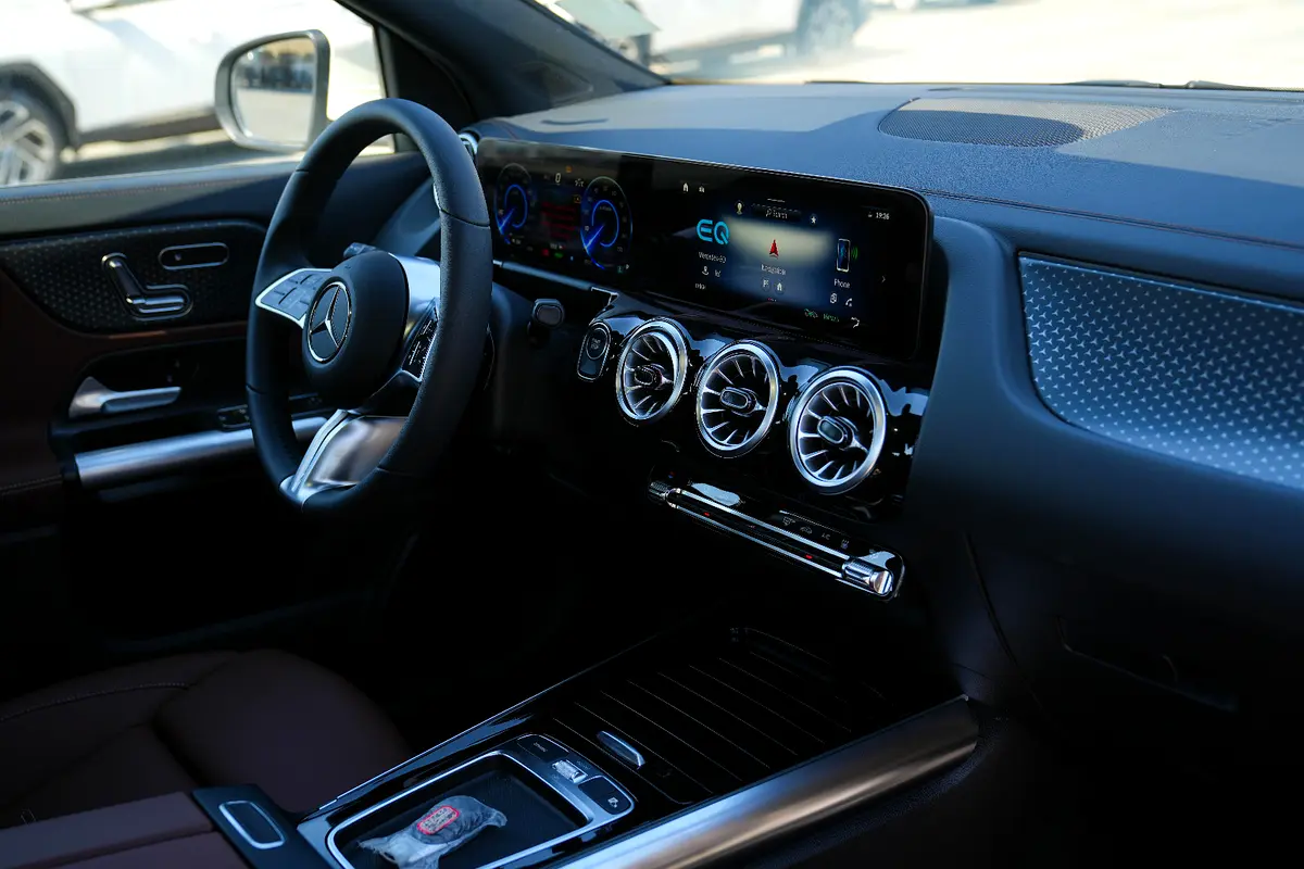 واردات Mercedes-Benz EQA 2025 از دبی — منطقه آزاد کیش و قشم — خودرو Mercedes-Benz — تصویر 13