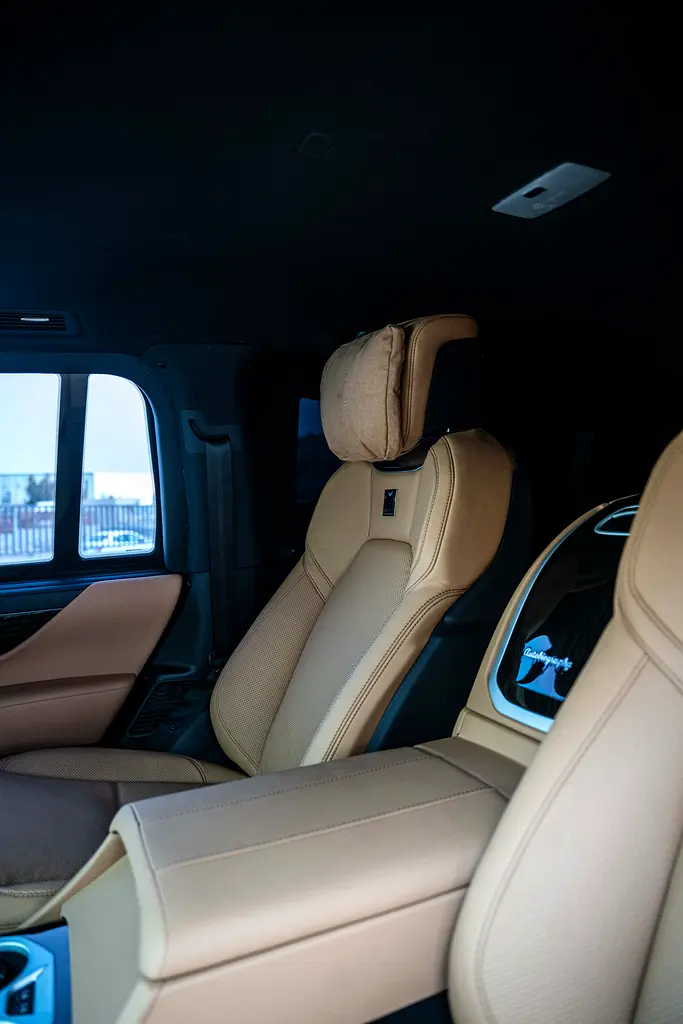 واردات Lexus LX Series 2026 از دبی — منطقه آزاد کیش و قشم — خودرو Lexus — تصویر 4