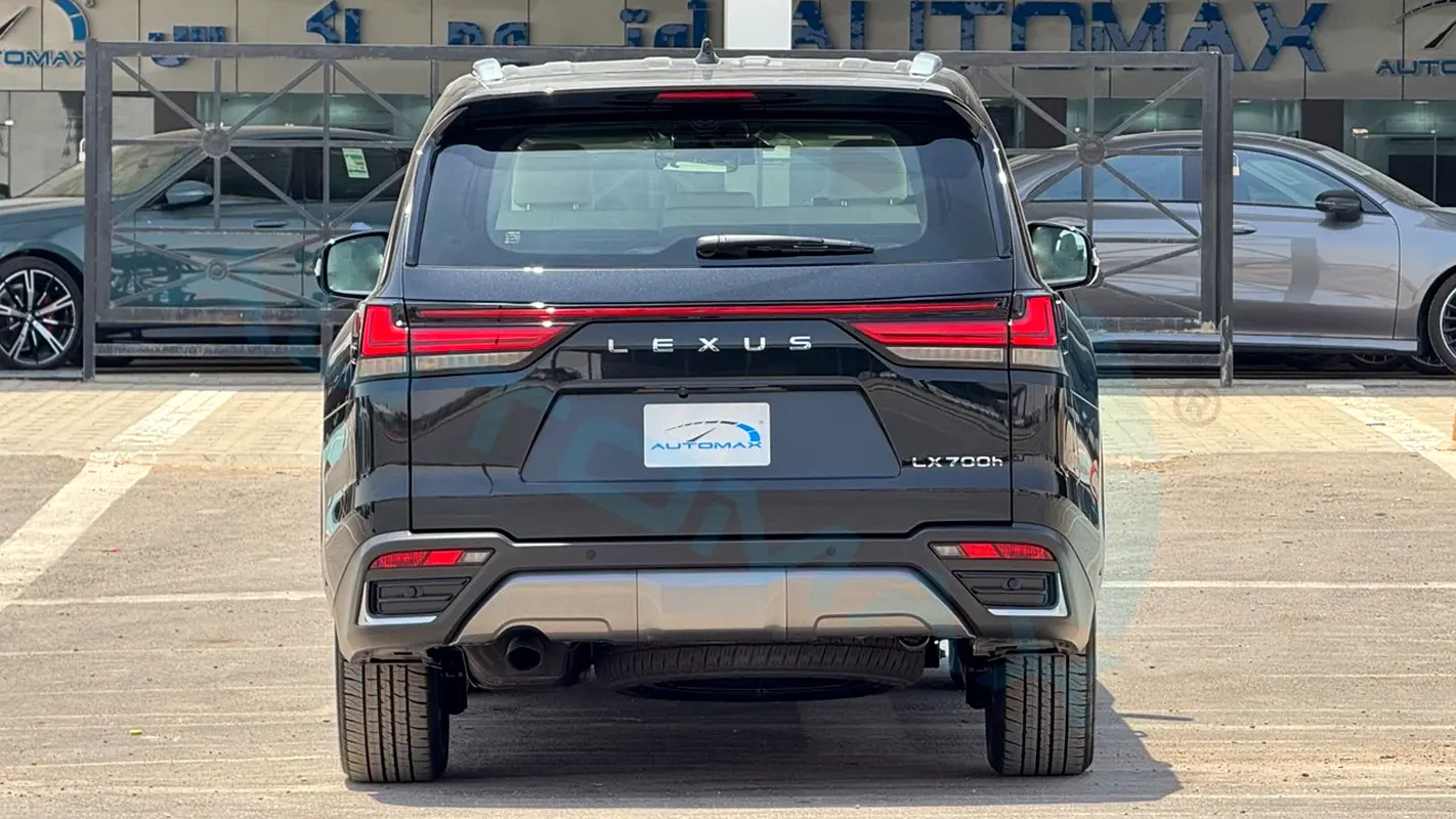 واردات Lexus LX Series 2026 از دبی — منطقه آزاد کیش و قشم — خودرو Lexus — تصویر 5