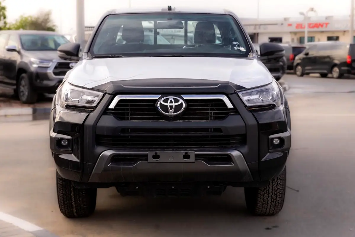 واردات Toyota Hilux 2026 از دبی — منطقه آزاد کیش و قشم — خودرو Toyota — تصویر 2