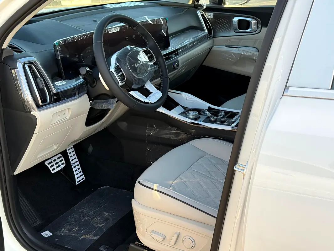 واردات Kia Sorento 2025 از دبی — منطقه آزاد کیش و قشم — خودرو Kia — تصویر 10
