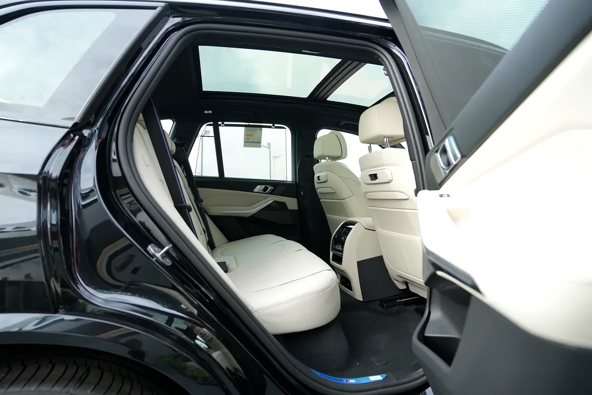 واردات BMW X5 2026 از دبی — منطقه آزاد کیش و قشم — خودرو BMW — تصویر 14