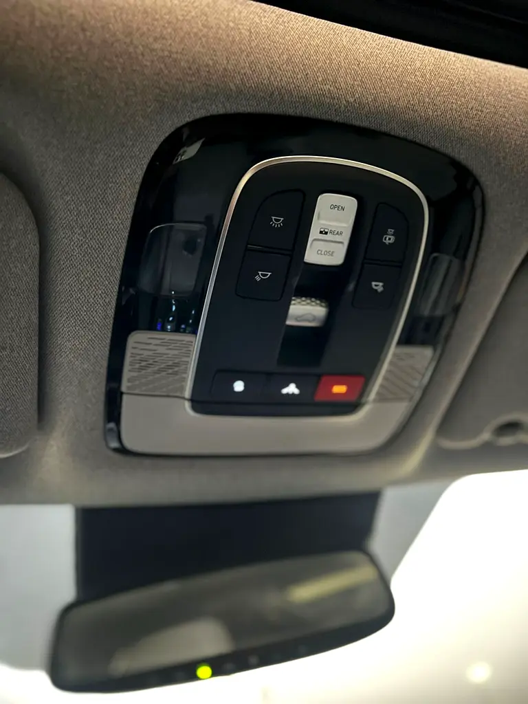 واردات Hyundai Palisade 2022 از دبی — منطقه آزاد کیش و قشم — خودرو Hyundai — تصویر 18