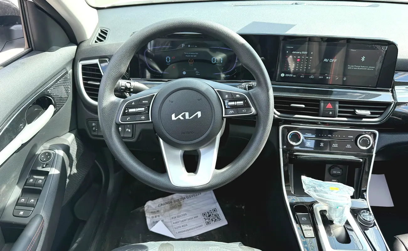 واردات Kia Seltos 2025 از دبی — منطقه آزاد کیش و قشم — خودرو Kia — تصویر 13