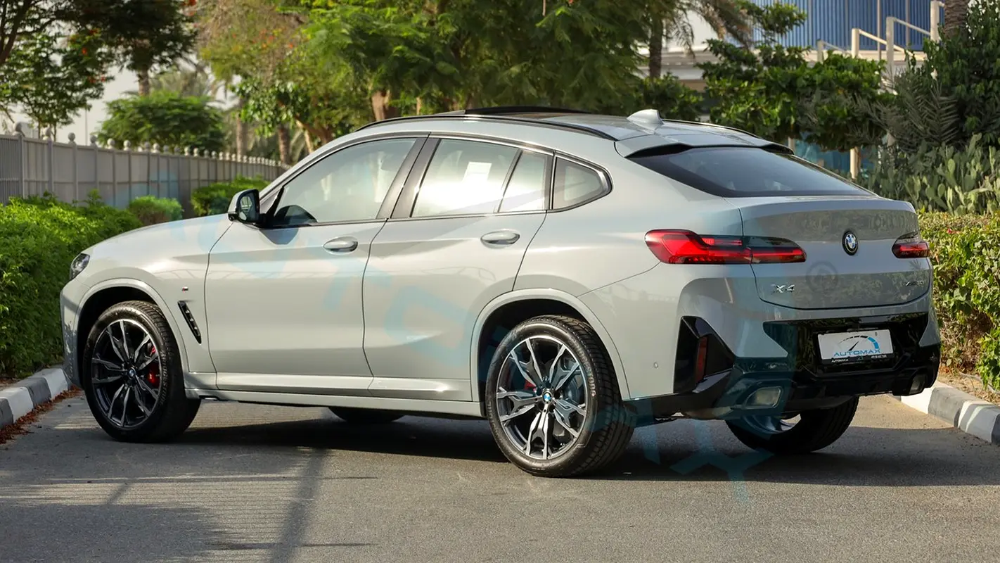 واردات BMW X4 2025 از دبی — منطقه آزاد کیش و قشم — خودرو BMW — تصویر 5