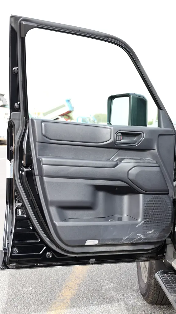 واردات Toyota Prado 2026 از دبی — منطقه آزاد کیش و قشم — خودرو Toyota — تصویر 11