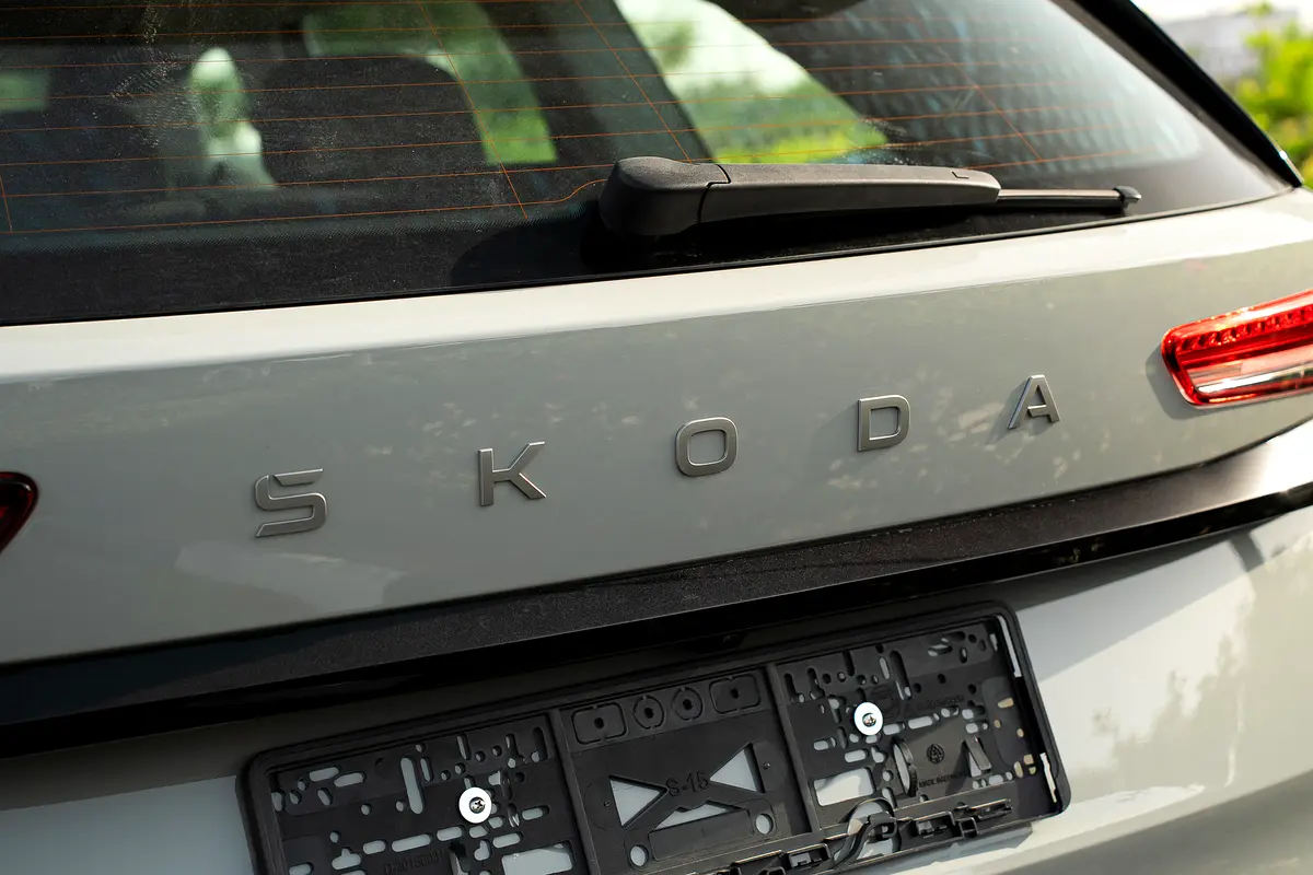 واردات Skoda Kodiaq 2026 از دبی — منطقه آزاد کیش و قشم — خودرو Skoda — تصویر 8