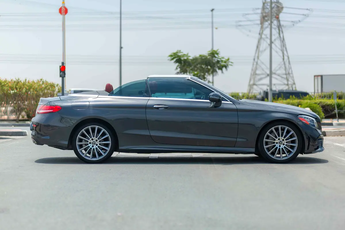 واردات Mercedes-Benz C Class 2019 از دبی — منطقه آزاد کیش و قشم — خودرو Mercedes-Benz — تصویر 19