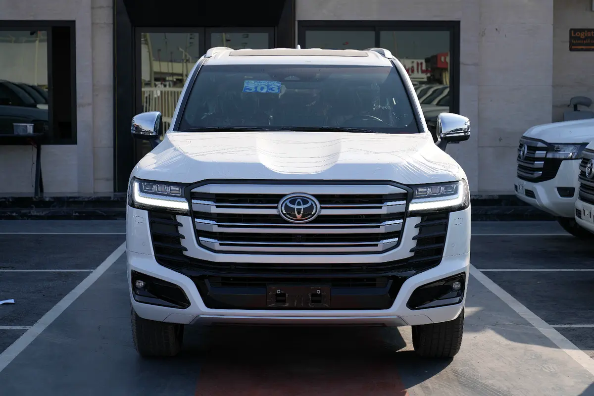 واردات Toyota Land Cruiser 2026 از دبی — منطقه آزاد کیش و قشم — خودرو Toyota — تصویر 3