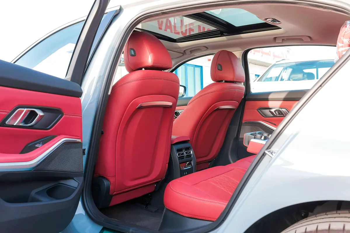 واردات BMW I3 2026 از دبی — منطقه آزاد کیش و قشم — خودرو BMW — تصویر 16