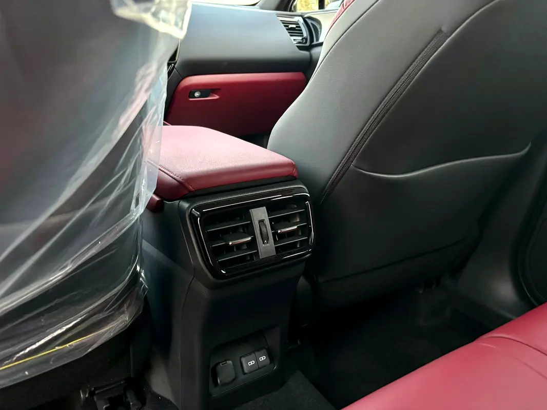 واردات Lexus NX Series 2026 از دبی — منطقه آزاد کیش و قشم — خودرو Lexus — تصویر 16