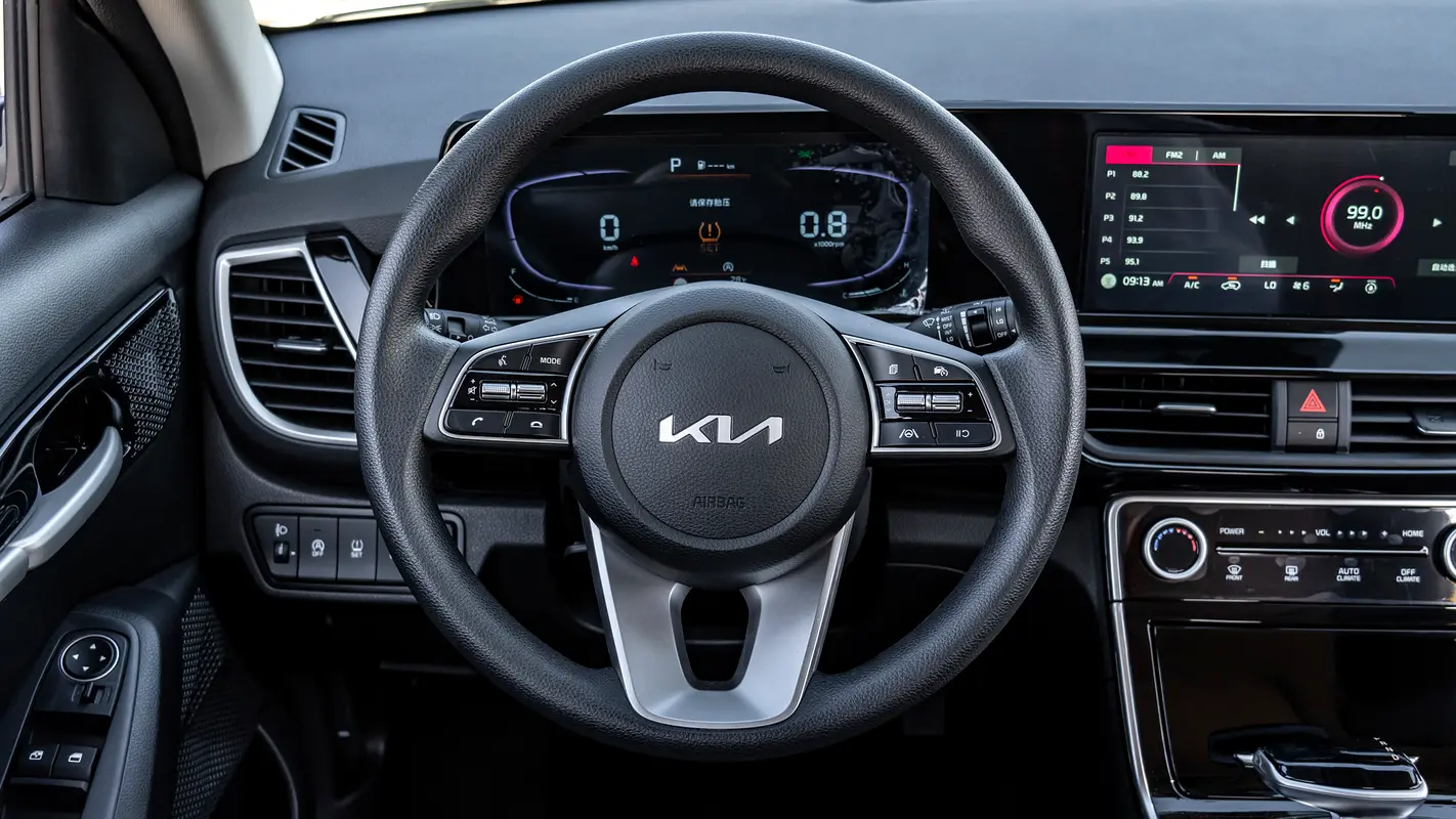 واردات Kia Seltos 2026 از دبی — منطقه آزاد کیش و قشم — خودرو Kia — تصویر 11
