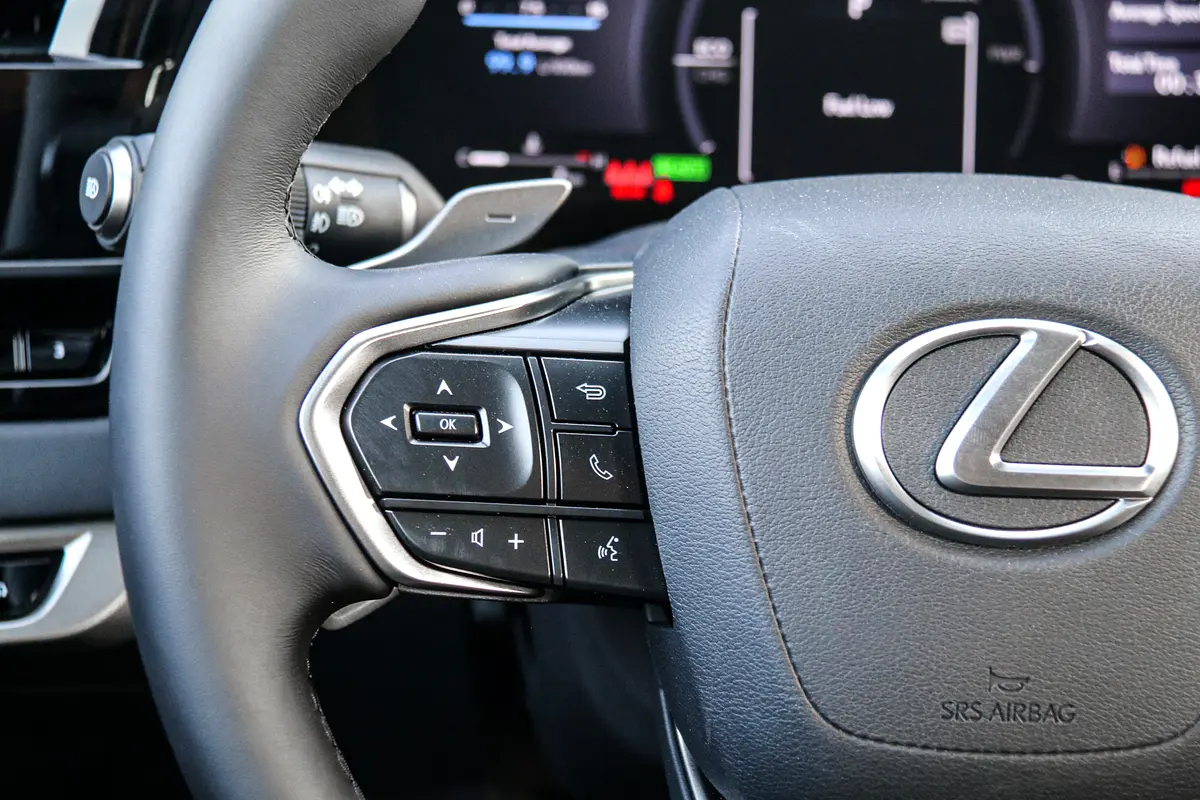 واردات Lexus RX Series 2026 از دبی — منطقه آزاد کیش و قشم — خودرو Lexus — تصویر 13