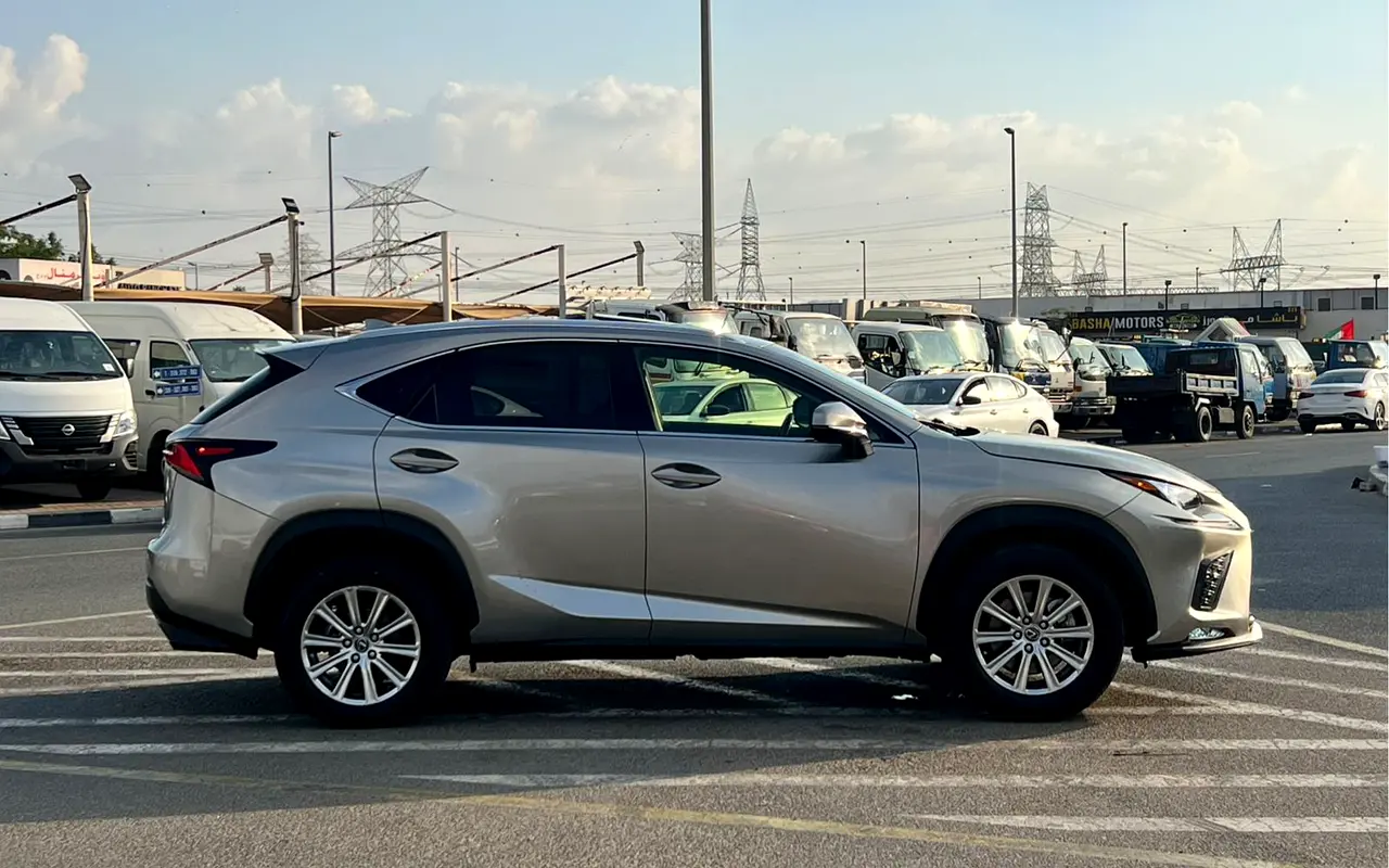 واردات Lexus NX Series 2020 از دبی — منطقه آزاد کیش و قشم — خودرو Lexus — تصویر 8