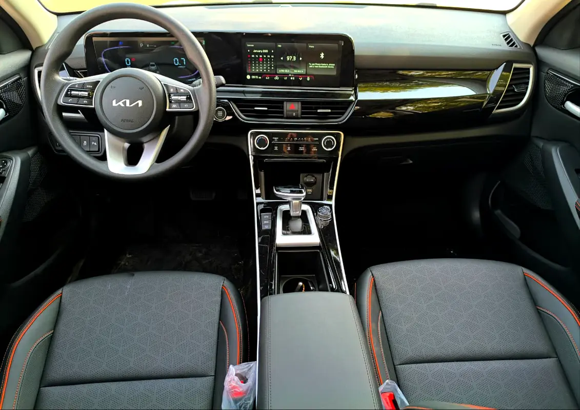واردات Kia Seltos 2025 از دبی — منطقه آزاد کیش و قشم — خودرو Kia — تصویر 9