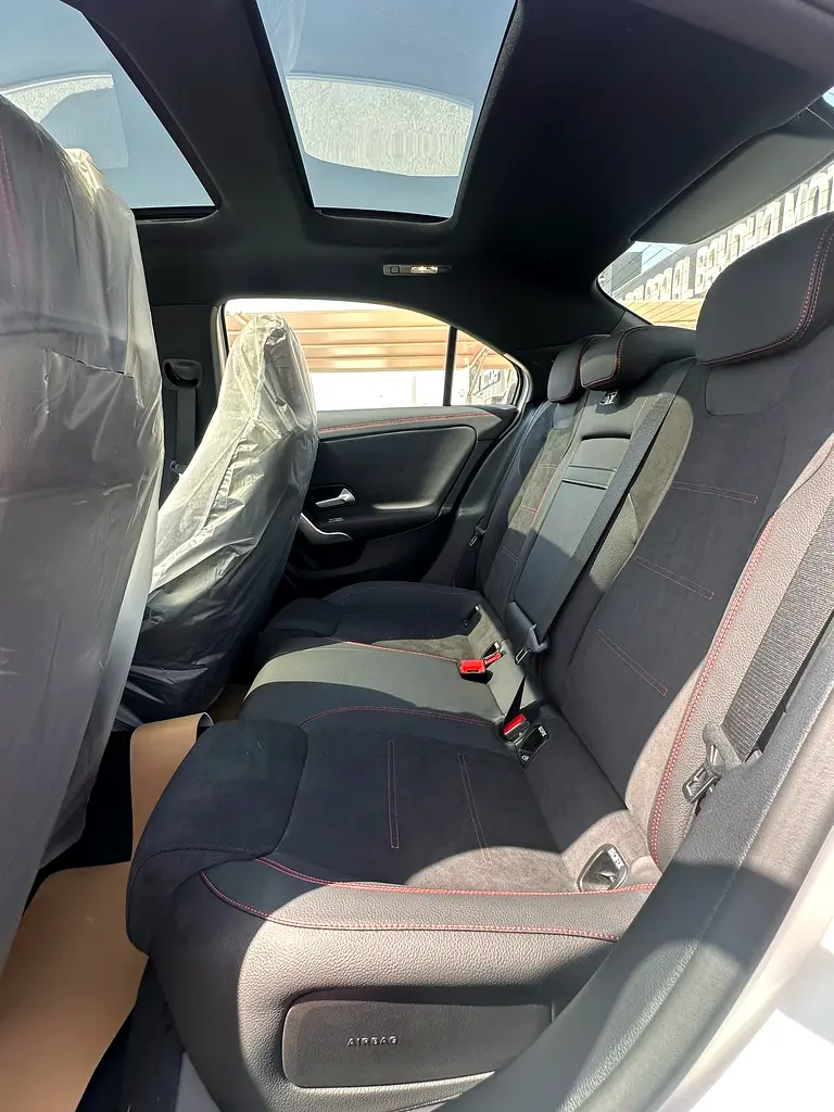 واردات Mercedes-Benz A Class 2025 از دبی — منطقه آزاد کیش و قشم — خودرو Mercedes-Benz — تصویر 9