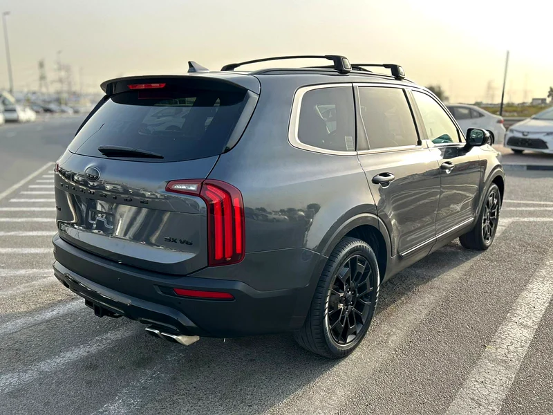 واردات Kia Telluride 2021 از دبی — منطقه آزاد کیش و قشم — خودرو Kia — تصویر 7