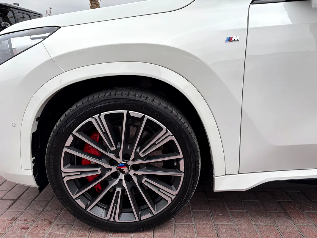 واردات BMW X1 2025 از دبی — منطقه آزاد کیش و قشم — خودرو BMW — تصویر 4