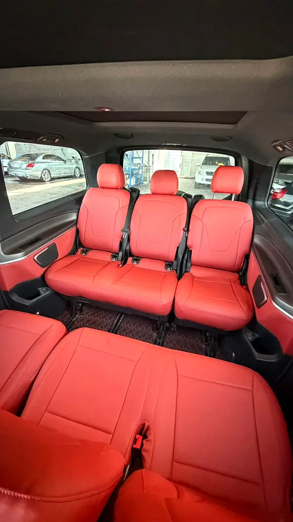 واردات Mercedes-Benz Vito 2020 از دبی — منطقه آزاد کیش و قشم — خودرو Mercedes-Benz — تصویر 9