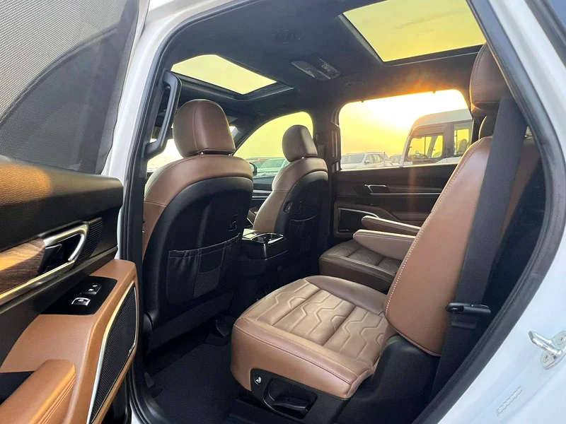 واردات Kia Telluride 2021 از دبی — منطقه آزاد کیش و قشم — خودرو Kia — تصویر 15