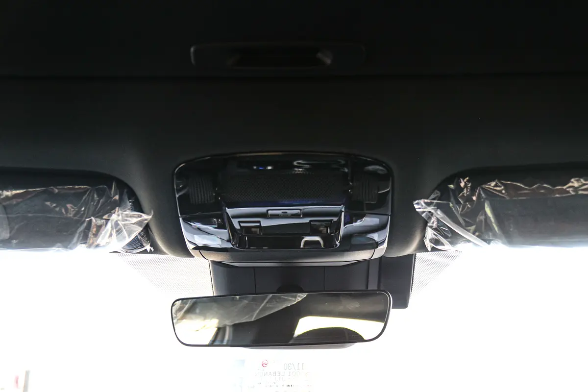 واردات Lexus RX Series 2026 از دبی — منطقه آزاد کیش و قشم — خودرو Lexus — تصویر 15