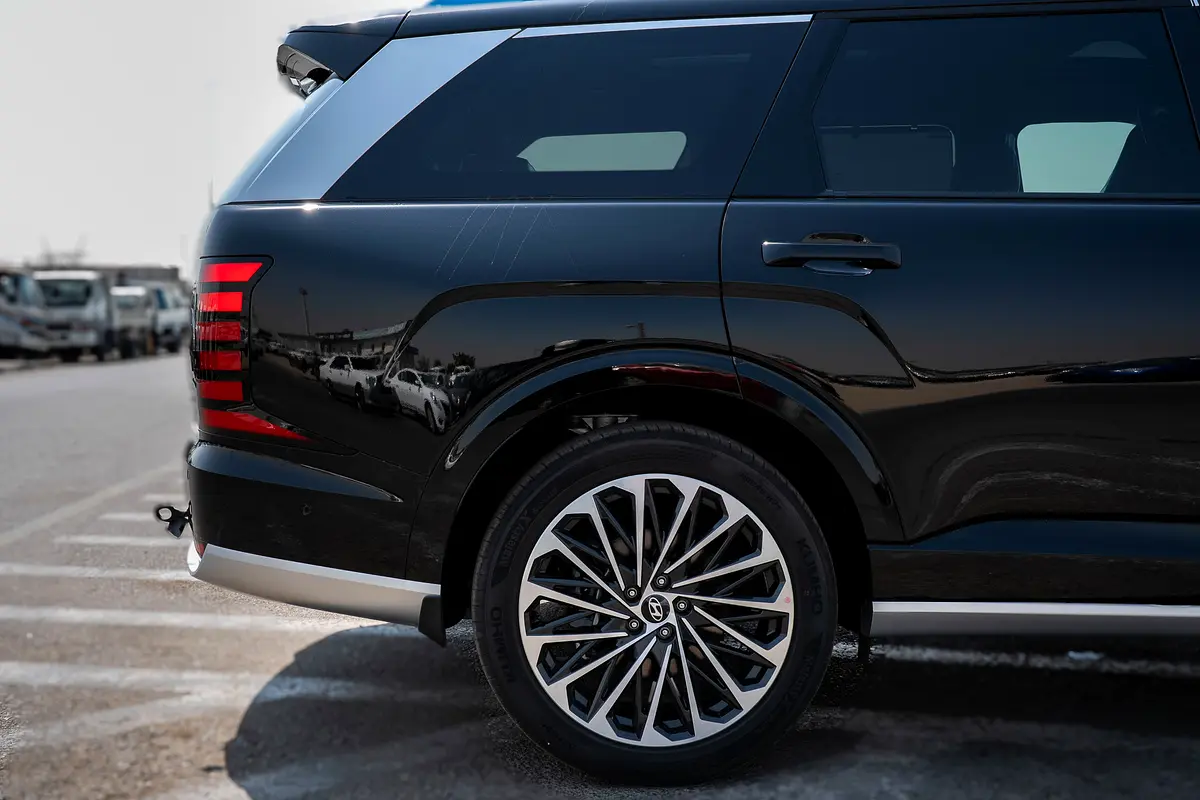 واردات Hyundai Palisade 2026 از دبی — منطقه آزاد کیش و قشم — خودرو Hyundai — تصویر 17