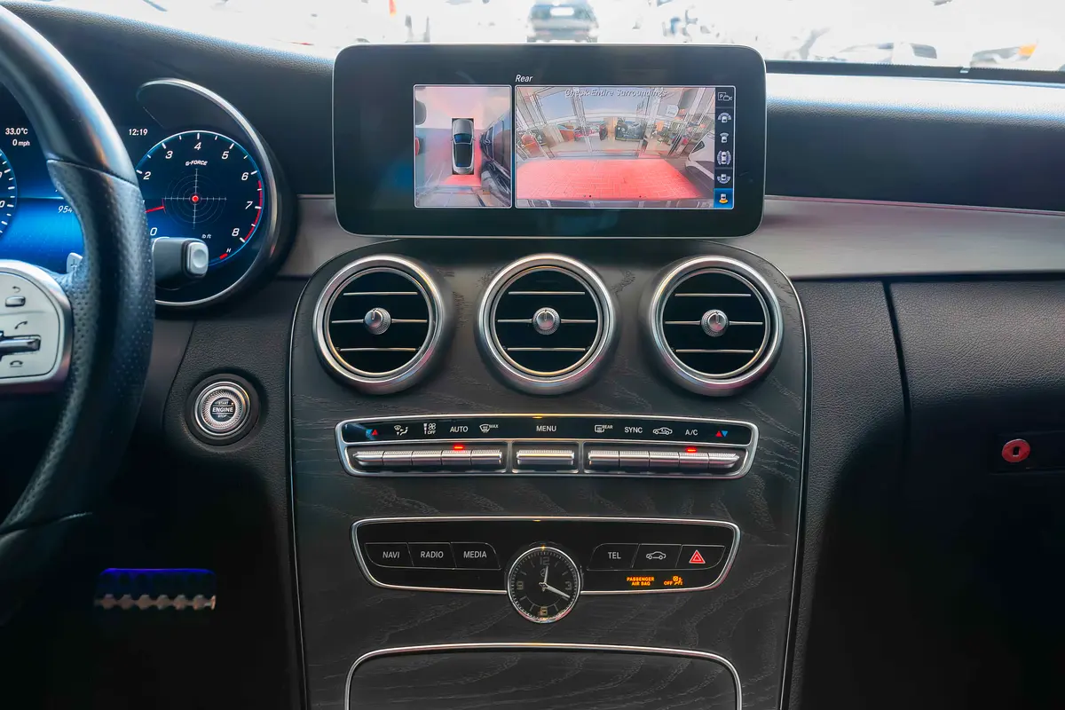 واردات Mercedes-Benz C Class 2019 از دبی — منطقه آزاد کیش و قشم — خودرو Mercedes-Benz — تصویر 14