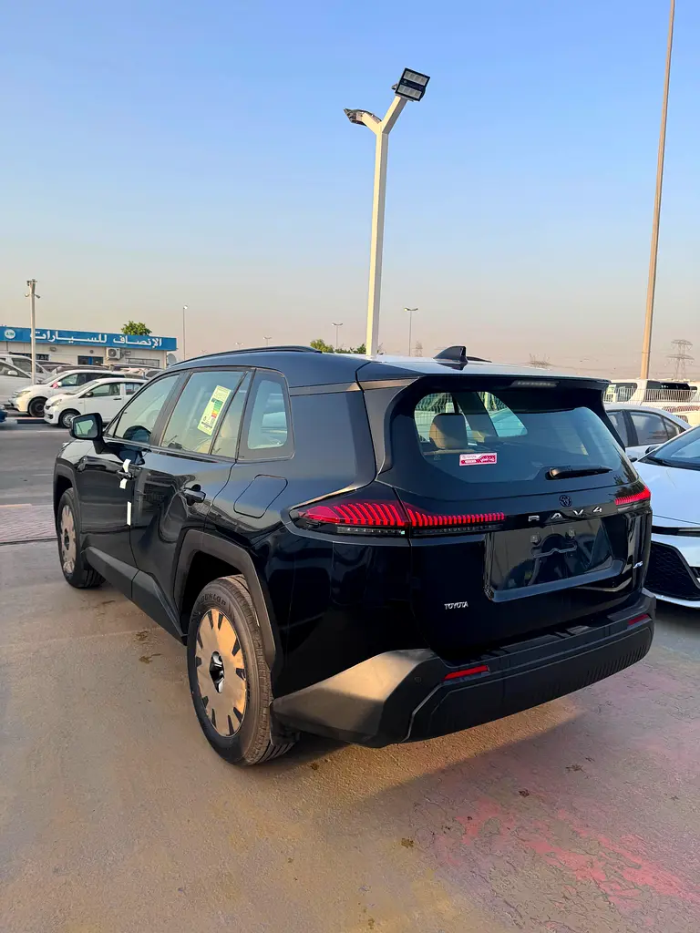 واردات Toyota RAV 4 2026 از دبی — منطقه آزاد کیش و قشم — خودرو Toyota — تصویر 5