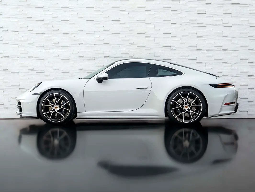 واردات Porsche 911 2025 از دبی — منطقه آزاد کیش و قشم — خودرو Porsche — تصویر 5