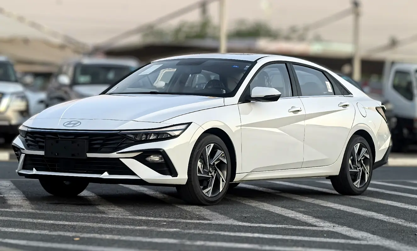 واردات Hyundai Elantra 2025 از دبی — منطقه آزاد کیش و قشم — خودرو Hyundai — تصویر 2