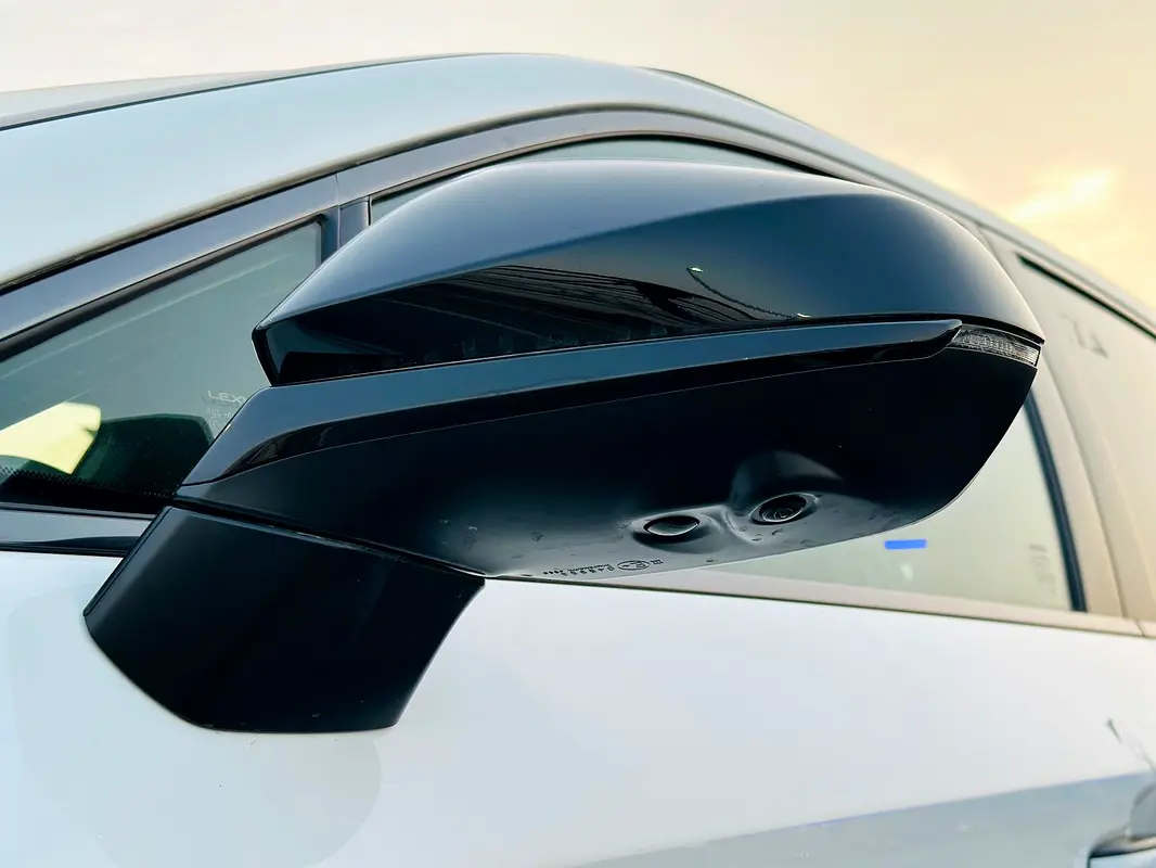 واردات Lexus RX Series 2025 از دبی — منطقه آزاد کیش و قشم — خودرو Lexus — تصویر 6