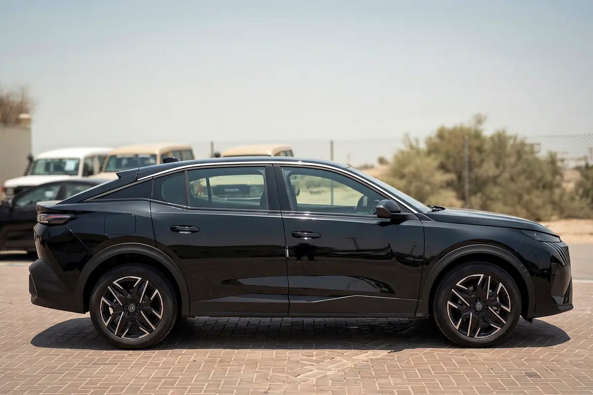 واردات Peugeot 3008 2026 از دبی — منطقه آزاد کیش و قشم — خودرو Peugeot — تصویر 18